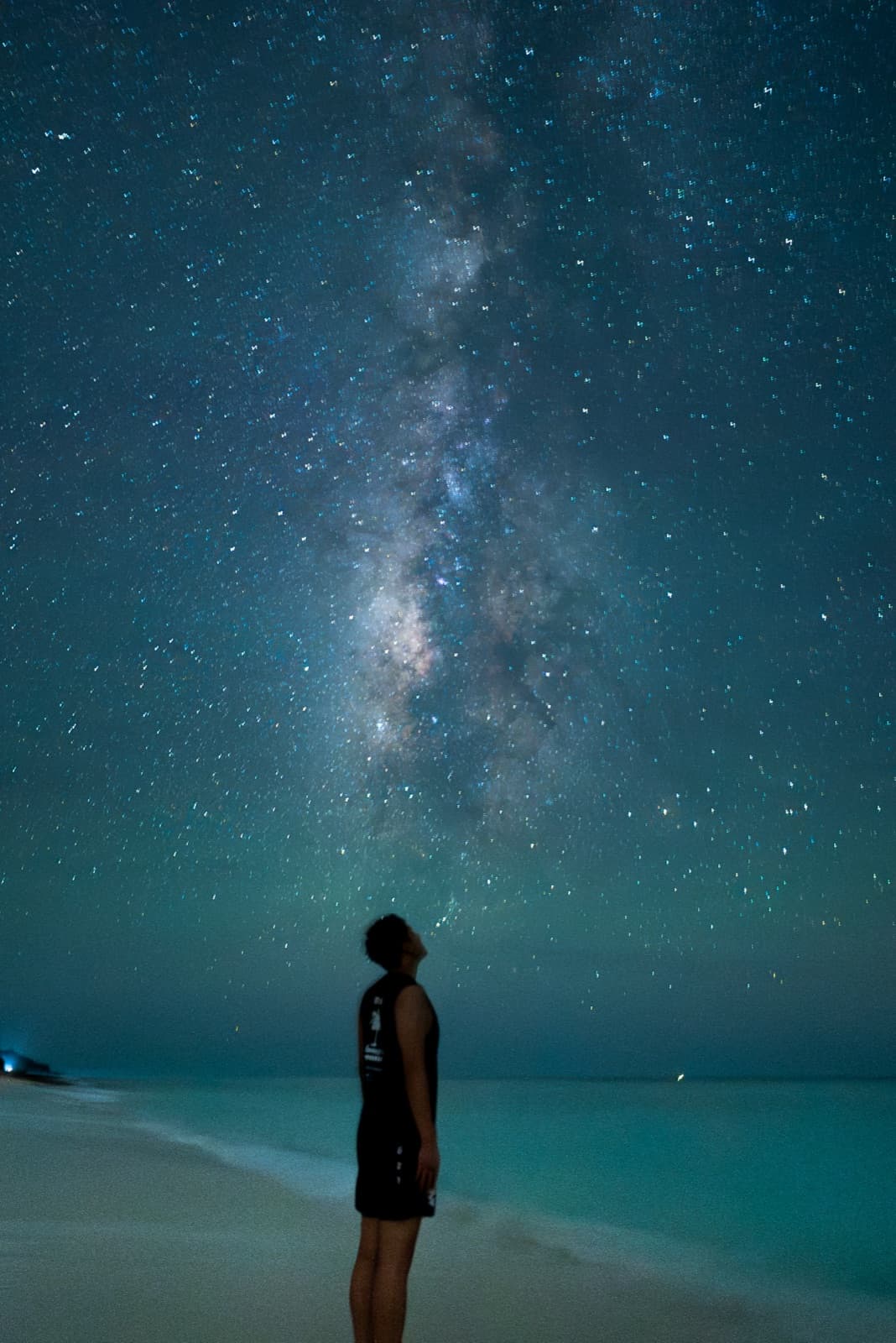 宮古島のビーチで撮影した星空ポートレート